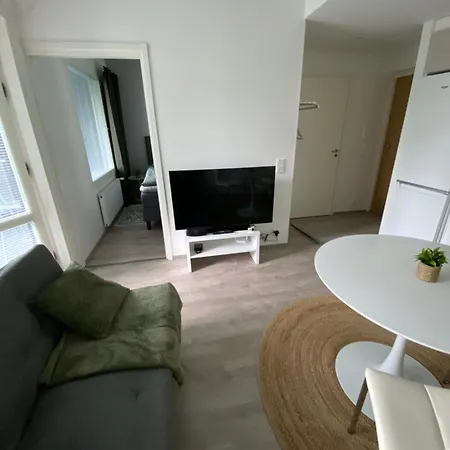 Pikkukaksio Yliopiston Vieressae Apartment